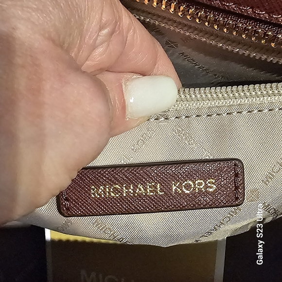 Michael Kors Maroon Selma Saffiano Leather Crossbody Bag - Picture 10 of 16